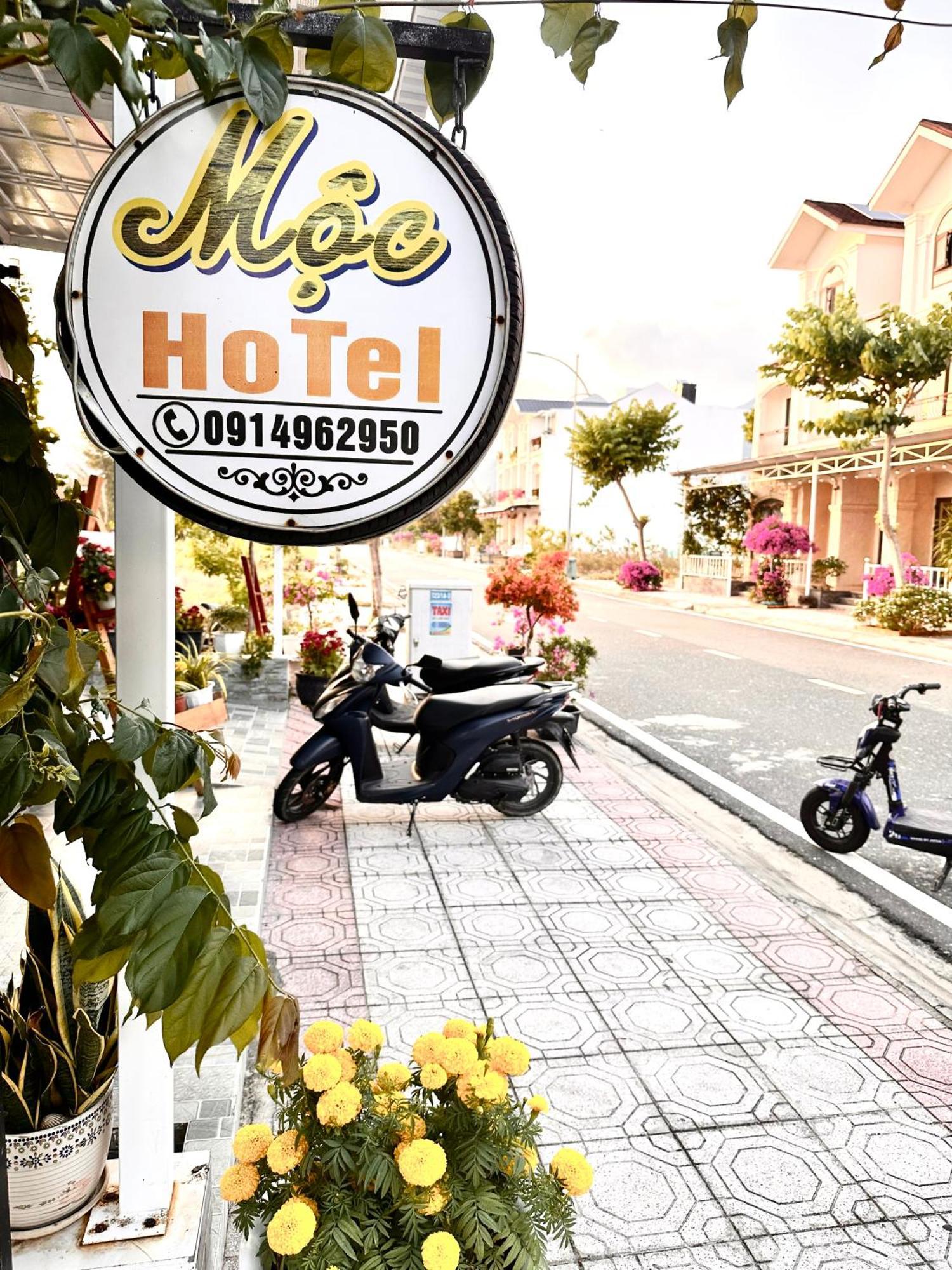 Moc Homestay- Near Bai Dai Beach Cam Lam Exterior photo